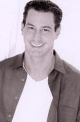 斯科特·勒维剧照