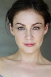 安娜·斯科莱姆剧照