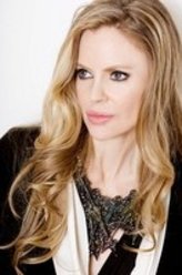 克里斯汀·鲍尔剧照