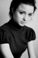 Kama（Anna Próchniak饰演）