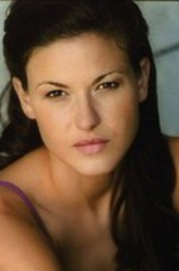 阿莉西亚·拉加诺（阿莉西亚·拉加诺饰演）