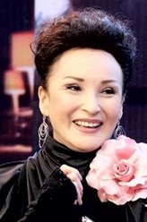 太后（陈莎莉饰演）