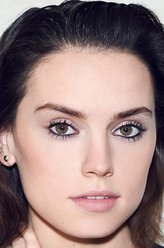 黛西·雷德利剧照