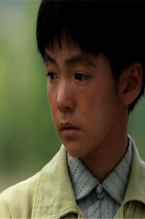 不男（方慧饰演）