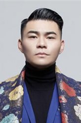 白胜（王冠淇饰演）
