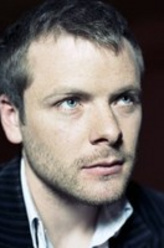 尼可拉斯·瑞肯剧照