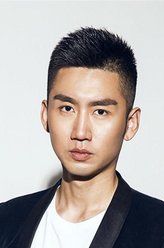 何达（何达饰演）