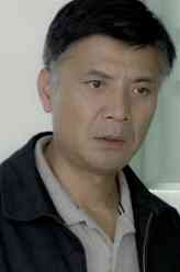 程刚（刘之冰饰演）