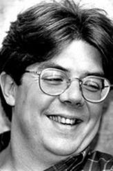 约翰·休斯（约翰·休斯饰演）