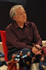 英仁河（邵万林饰演）