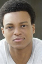 Neptune（J·昆顿·约翰逊饰演）