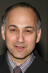 Detective Joseph Soriano（内德·艾森伯格饰演）