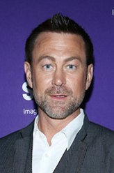 格兰特·鲍尔（格兰特·鲍尔饰演）