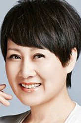 秋莎（张凯丽饰演）