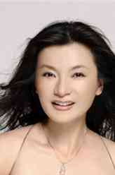 金花婆婆（黛绮丝）（阎青妤饰演）