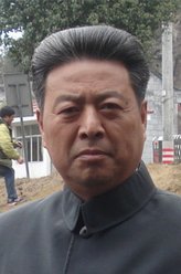 张柏俊（张柏俊饰演）