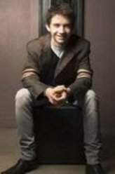 连姆·艾肯剧照