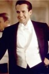 Match（比利・赞恩饰演）