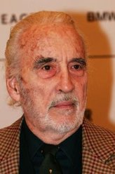 克里斯托弗·李（克里斯托弗·李饰演）