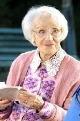 吉赛勒·卡扎德絮剧照