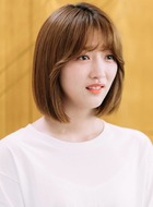 金智雅（表艺珍饰演）